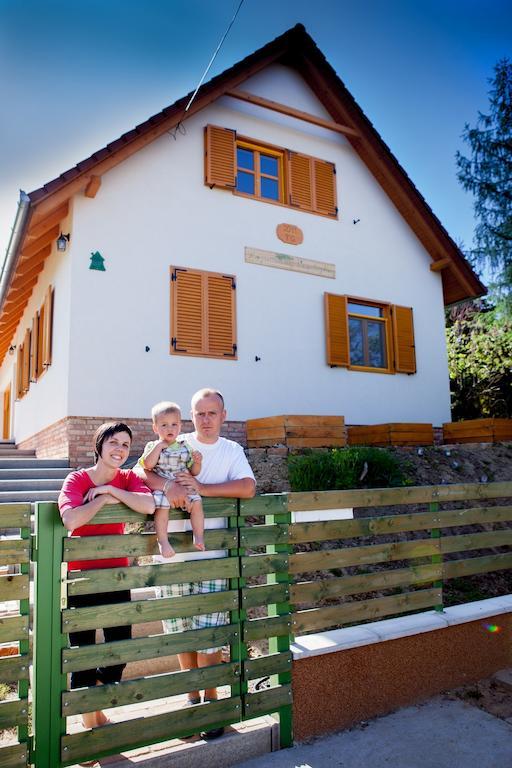 Rozmaring Vendeghaz Hotel Zengővárkony Eksteriør billede
