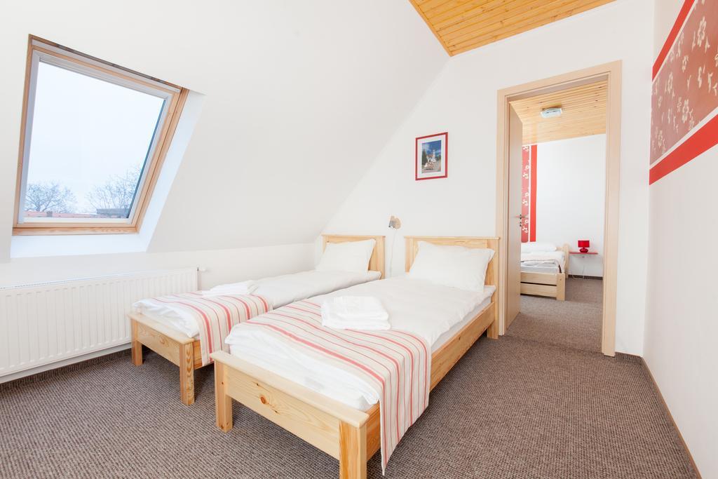Rozmaring Vendeghaz Hotel Zengővárkony Værelse billede